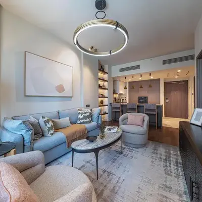 Stunning 1 BR Apartment Walk to Burj Khalifa & Dubai mall