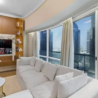 Elegant Haven and Spacious 2BR in Lake Terrace