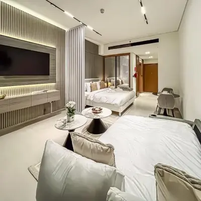 Moon Over Water - Trillionaire Residences 1003