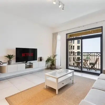 Serene 1BR Stay with Pool