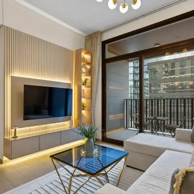 Art-Inspired 1 Bedroom in Wilton Terraces