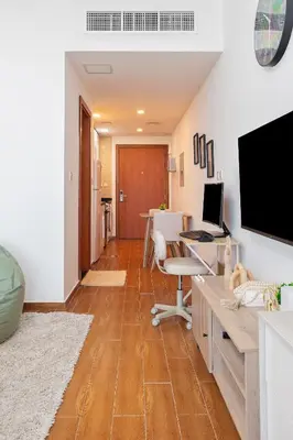 Gallery image of Hybrid Chic Living Luxury Comfort Productivity in Dubai