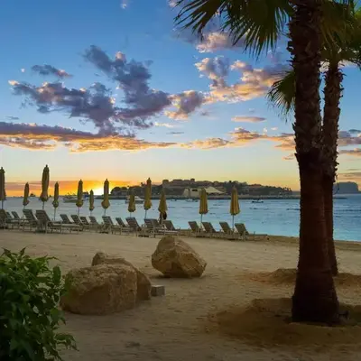 Luxury Oasis | Private Beach & Infinity Pool