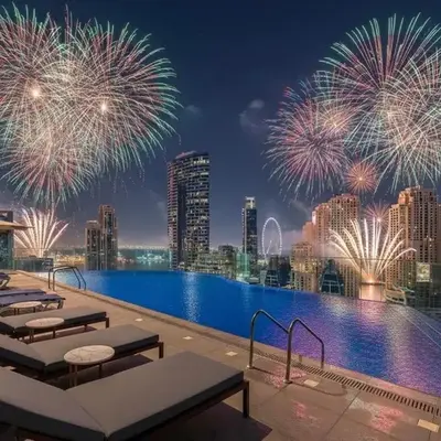 LUXE Rooftop Infinity Pool 5 Mins to JBR Dubai Marina View