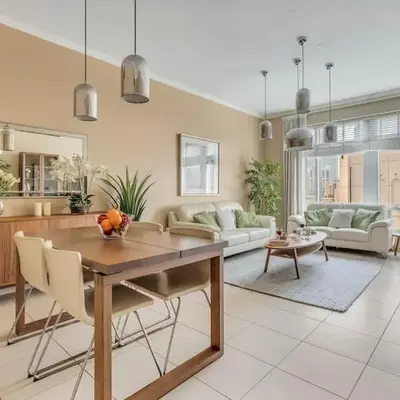 DAYF-BVE Large 1BR in Downtown Steps to Dubai Mall