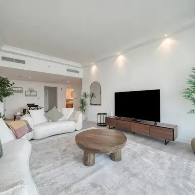 Cozy and Spacious 2Bedroom with Marina Bay view