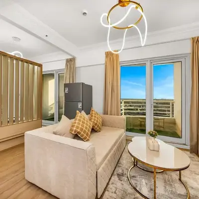 Luxury 3BHK w Floating Bed in Dubai Marina Man 2805