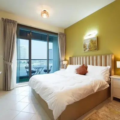 Best Deal I Spacious Apartment I Full Amenities including Balcony