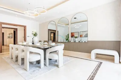 Gallery image of Luxurious Villa with Private Pool, Game Lounge and Minutes from Dubai Marina and JBR Beach, Emirates Hills by Deluxe Holiday Homes in Dubai