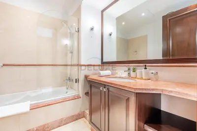 Gallery image of Luxurious Villa with Private Pool, Game Lounge and Minutes from Dubai Marina and JBR Beach, Emirates Hills by Deluxe Holiday Homes in Dubai