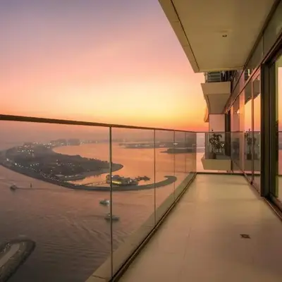 FIRST CLASS 2BR Sea & Palm View