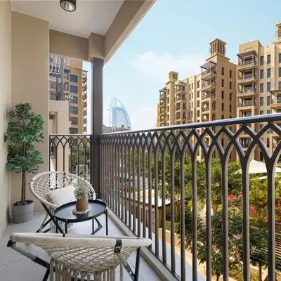 Luxury apartment with Iconic Landmark View