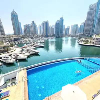 Luxury 2BR in Cayan Tower with Stunning Views