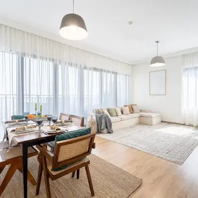 DAYF-PAR Large 3 Bed with Full Skyline View in Dubai Hills