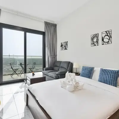 Bookable - Alexis Tower
