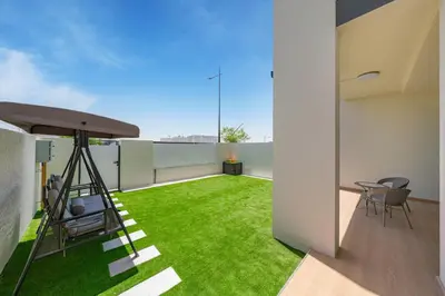Gallery image of Modern 3BR Villa with Garden & Office -Town Square in Dubai