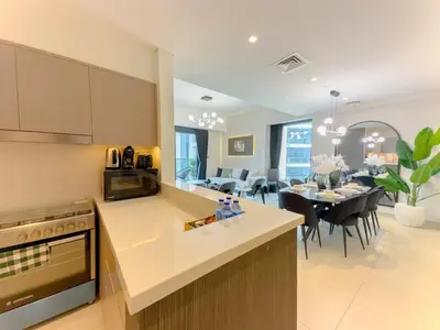 Gallery image of Luxury 4BR with Burj Views - mins to Dubai Mall in Dubai