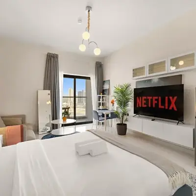 Luxury Studio with Gym