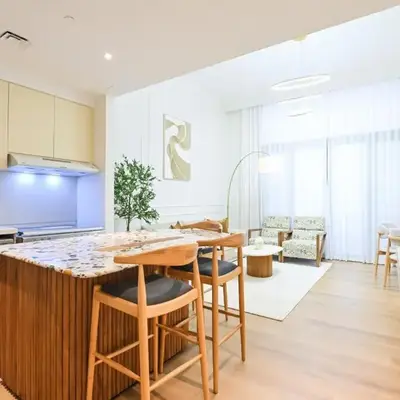 GV Holiday Homes DXB - Cozy 2BR Apartment in Town Square Dubai