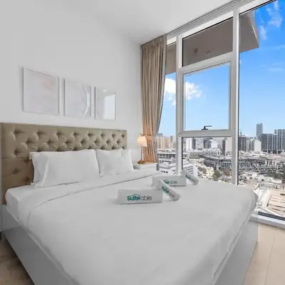 Bright 1 Bedroom Apartment with JVC open view