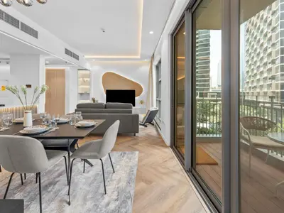 Gallery image of Fully refurbished 2bedroom Steps from Burj Khalifa in Dubai