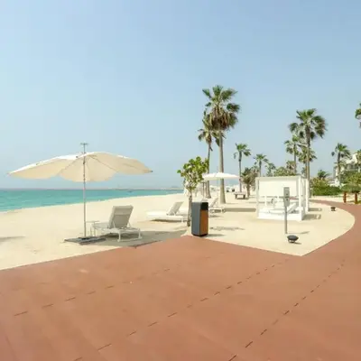 High-end Beachfront 4BR Duplex with Patio Sea and Burj View