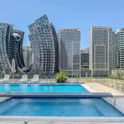 Luxury 1BR with Pool