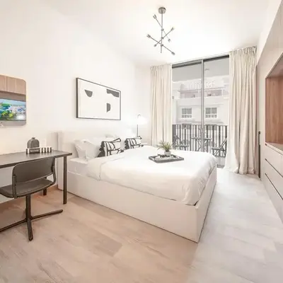 Stylish Studio in Hamilton House