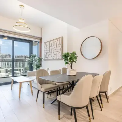 Urban Family Home minutes from Downtown