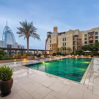 Chic 2BD in Lamtara for 4