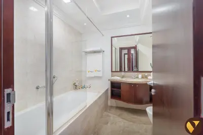 Gallery image of Vogue Palm Jumeirah Grandeur Residence near Atlantis The Palm and Nakheel Mall, Three Bedroom Plus Kids Room Apartment with Huge Private Sea-view Terrace and Private Beach Access, Get 30 percents off Zabeel Saray Dining in Dubai