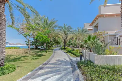 Gallery image of Vogue Palm Jumeirah Grandeur Residence near Atlantis The Palm and Nakheel Mall, Three Bedroom Plus Kids Room Apartment with Huge Private Sea-view Terrace and Private Beach Access, Get 30 percents off Zabeel Saray Dining in Dubai