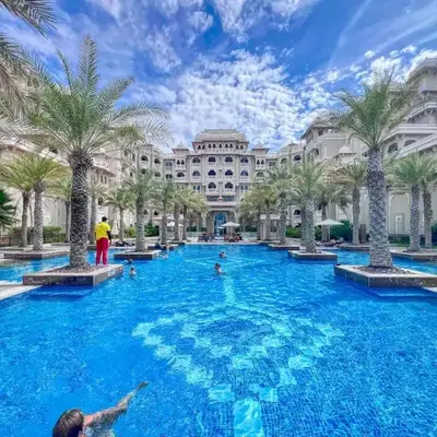 Vogue Palm Jumeirah Grandeur Residence near Atlantis The Palm and Nakheel Mall