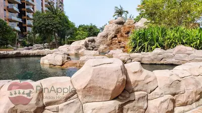 Gallery image of Palm Jumeirah Lux 2BR Plus Maid Room With Private Beach Access In Palm in Dubai