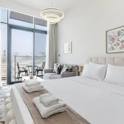 Stylish Studio Apartment in Azizi Riviera One