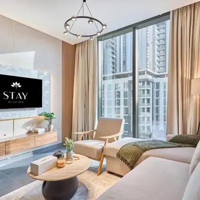 STAY BY LATINEM Luxury 2BR Holiday Home CC 1014 Near Burj Khalifa