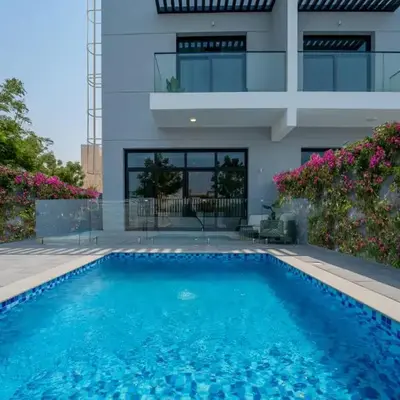 Private Pool Paradise Villa! Dubai Mall in a Flash! Complimentary Full Mid-Stay Refresh for 1 week stay