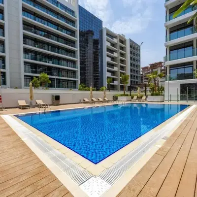 Spacious Luxury Escape - Modern Comfort in Riviera