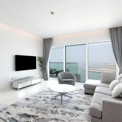 Beachfront 2BR with Maids Room One JBR Sea Palm Ain Atlantis Views