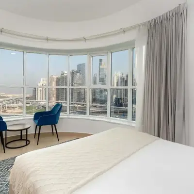 Modern 1BR with City View - Balcony - Near Metro