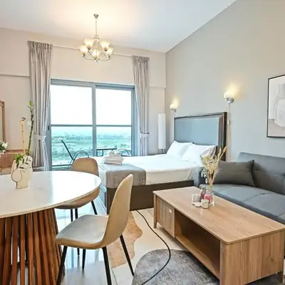Luxury Studio Near Downtown Dubai