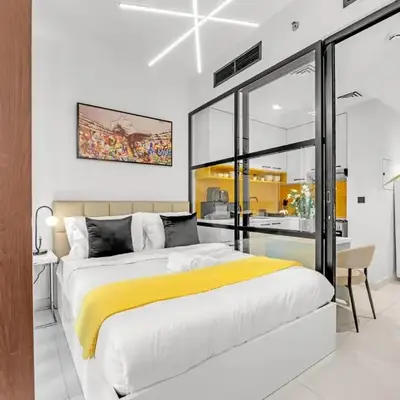 Waves - Cozy & Modern JVC Escape With Pool & Gym Access