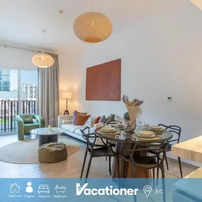 Vacationer l Upgraded 1 Bedroom l near Circle Mall