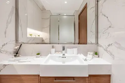 Gallery image of Stylish New Studio Sleeps up to 2 guests I Pool I Padel Court I Close to Supermarket, Restaurant, Cafes I A Prime, Walkable Location I Meydan I Near Downtown in Dubai