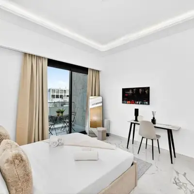 Azizi Riviera Gateway - Highest Floor Superior Apartment