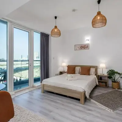 Waves - Cozy & Fully Furnished Studio in Dubai Sports City