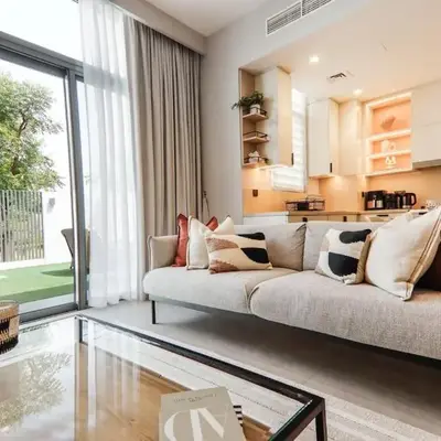 Stylish 4BD Villa Opposite Pool & Park
