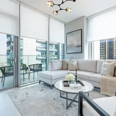 High-Floor Seaview 2BR with Dubai Water Canal Panorama