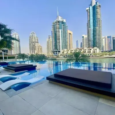 Modern 1 bedroom with Direct Marina Access