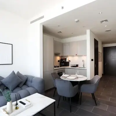 Stylish 1BR with Skyline Views Sobha Crest